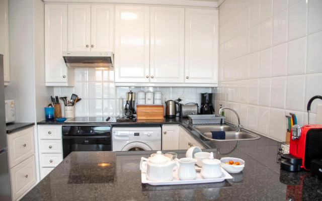 Waterfront - 19 Quay West