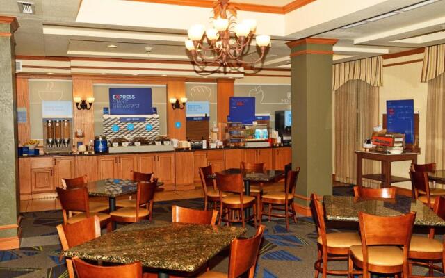 Holiday Inn Express Hotel & Suites Idaho Falls by IHG