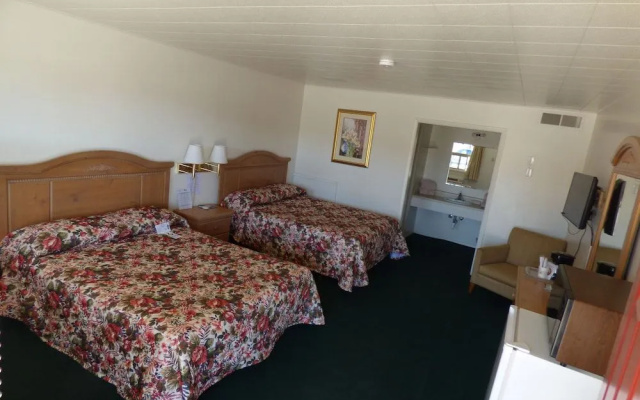 Carrizozo Inn