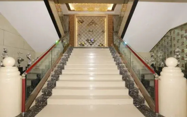 Xiaolajiao Hotel (Zhangye Jinzuo)