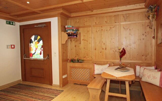 Inviting Holiday Flat With Sauna in Stumm