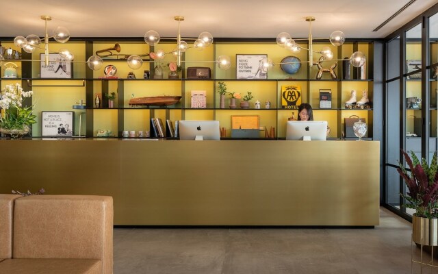 Sixty Hotel