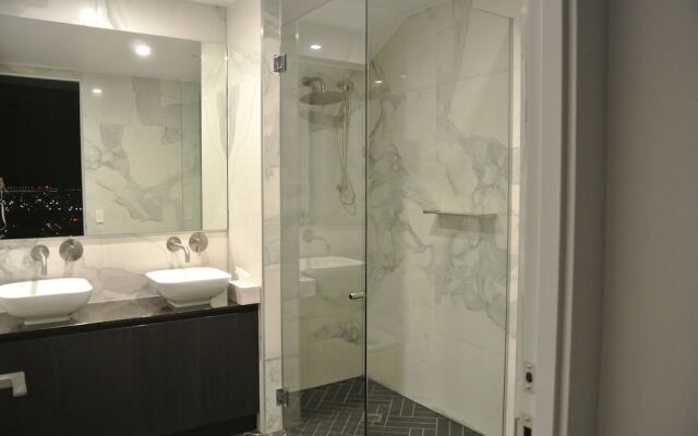 Adelaide Vue penthouse.