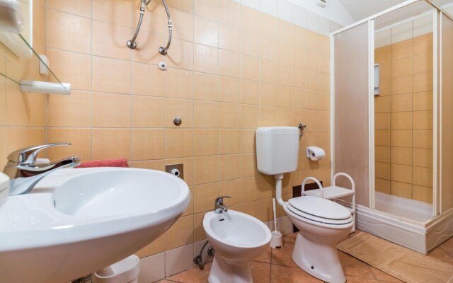 Beautiful Home in Banjole With Wifi and 3 Bedrooms