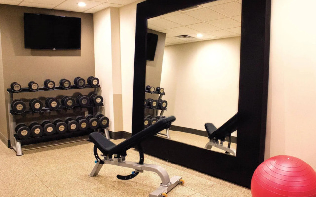 DoubleTree by Hilton Boston - Downtown