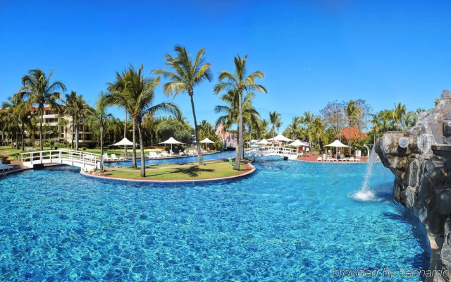 Mercure Capricorn Resort