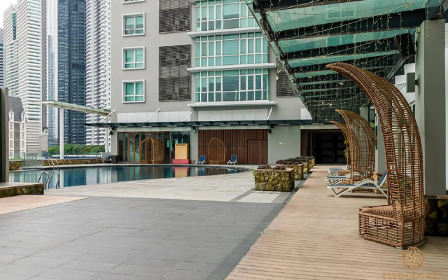 Dua Sentral Kuala Lumpur, Roam