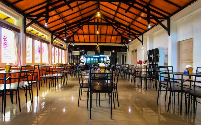 Oyo 965 Gading Guesthouse