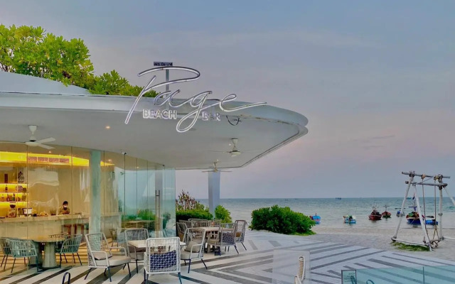 Veranda Seaview 2 BR Beach front residence HuaHin