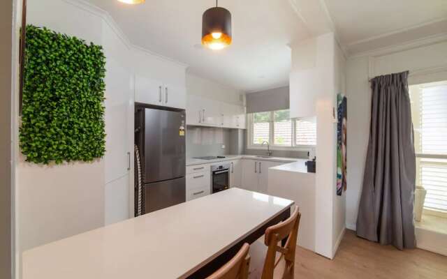 Peaceful 3 Bedroom Apartment in Ascot