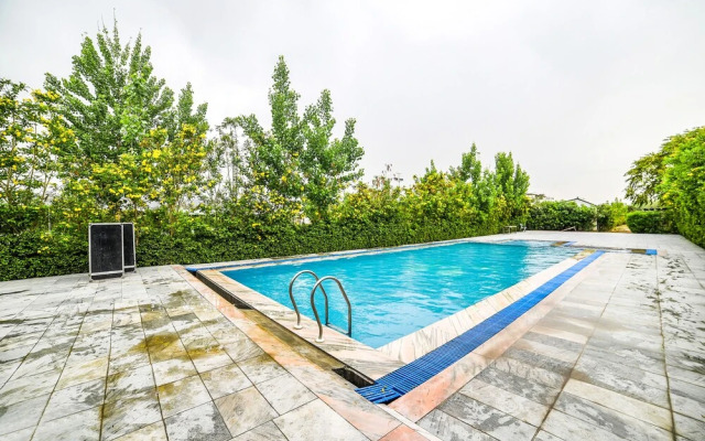 FabHotel Maharana Green Resort