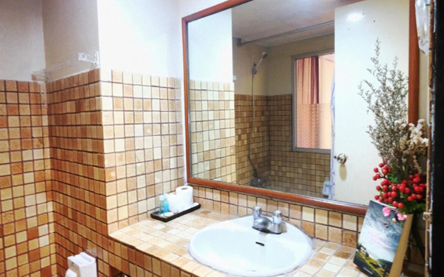 Safari Riviera Resort