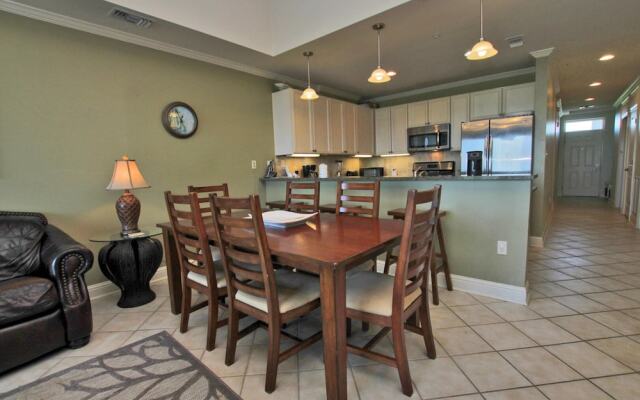 The Wharf 902 by Youngs Suncoast