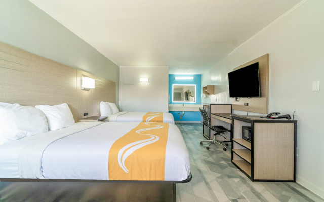 Pleasanton Executive Inn By OYO