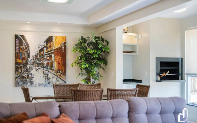 Apartamento amplo e com todos os ambientes climatizados