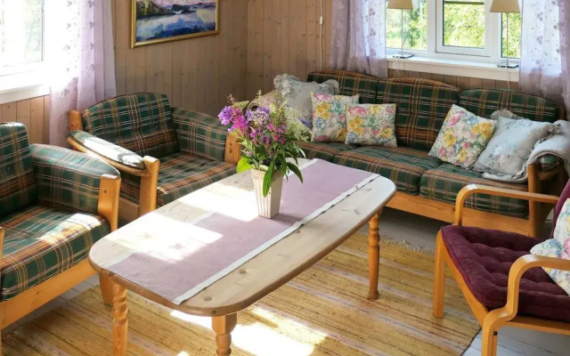 6 Person Holiday Home in Hennes