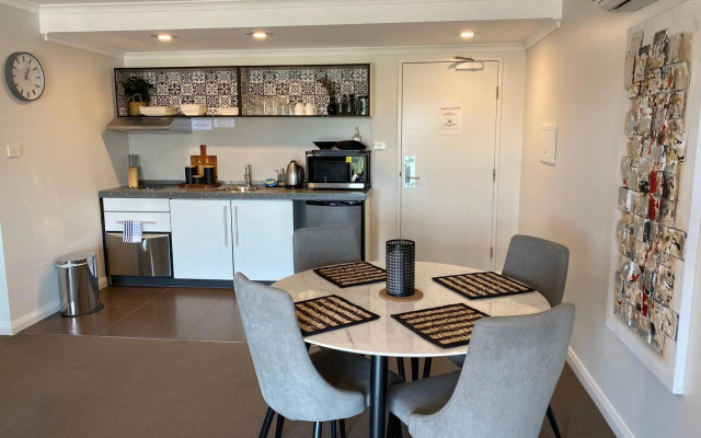 Hampden at Battery Point Apartments