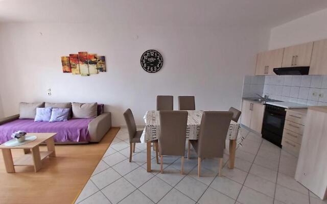 Apartments Zvone