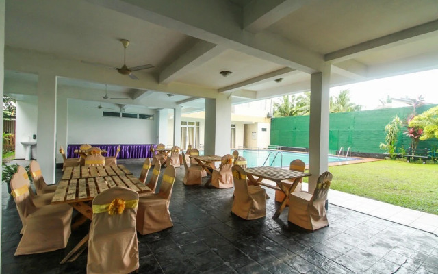 OYO 292 Lake Nest Bolgoda Resort