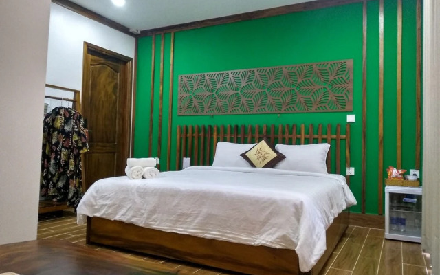 Plus Hotel - Hostel