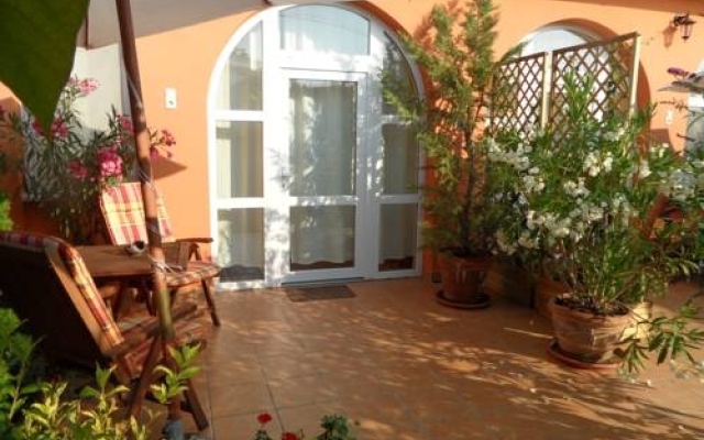 Villa Viola Apartmanház