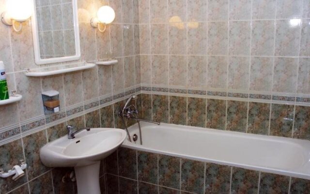 Kyiv Hotel