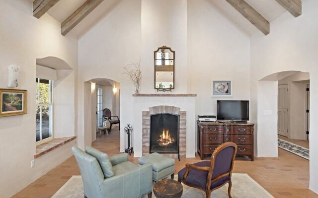 Arroyo Vista - Secluded Southwestern Luxury