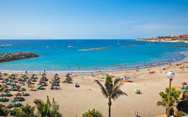Playaflor Chill Out Resort, a 50 mtrs de la playa