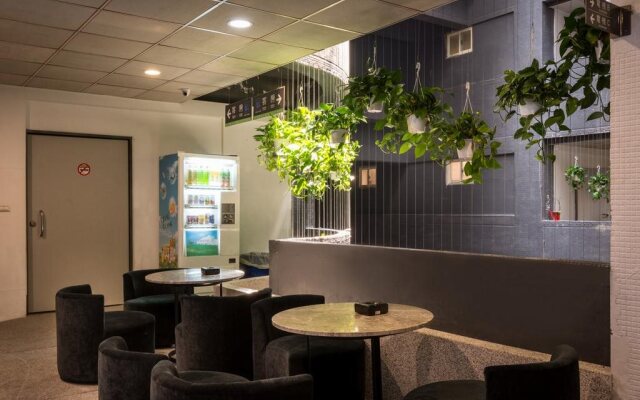 Sparkle Hotel Taipei Bridge