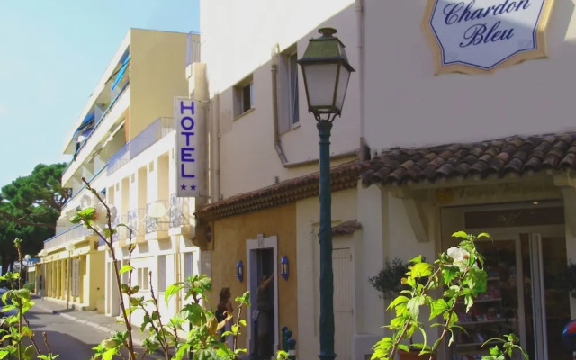 Hôtel Le Chardon Bleu