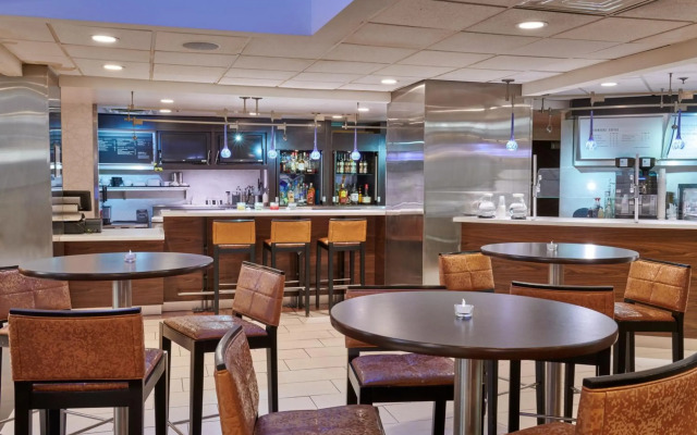 Courtyard by Marriott Columbus Downtown
