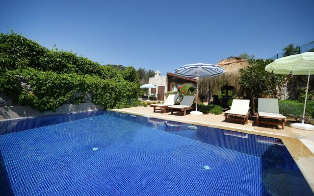 KAY4800 Villa Sems 2 Bedrooms