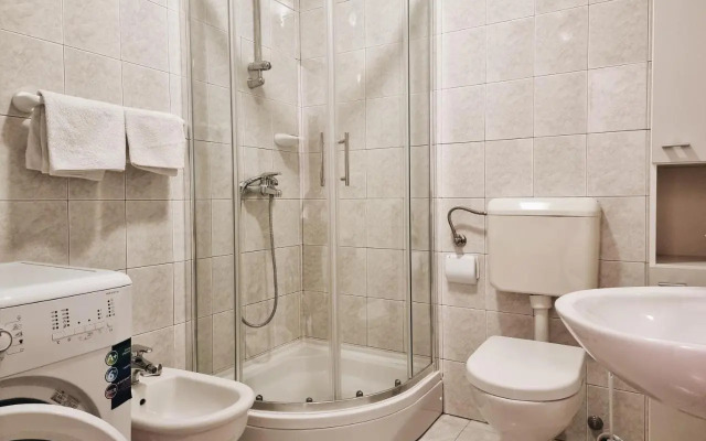Apartments Fani 3421