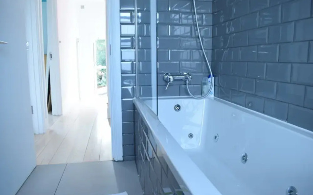 Newly Refurbished 2 Bedroom Property in Peckham