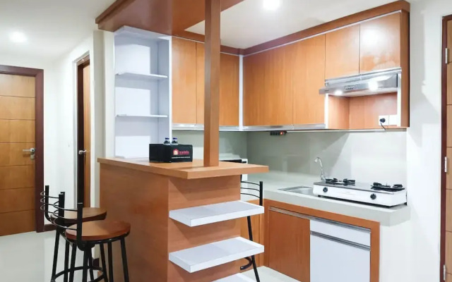 Spacious And Comfortable 3Br Vida View Makassar Apartment
