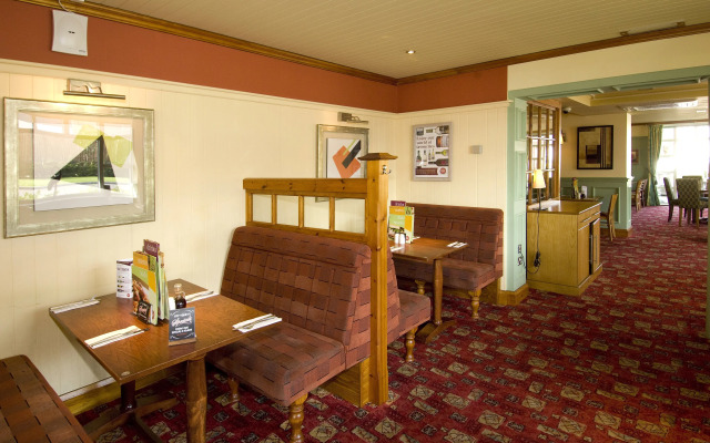 Premier Inn  Gloucester Business Park