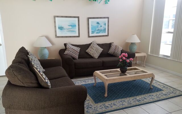 Indian Wells 3BR Pool Pets LD76