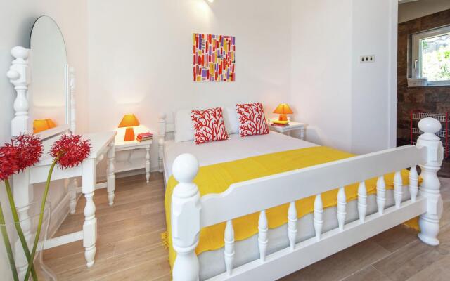 Charming Villa With Private Swimming Pool in Dalmatia