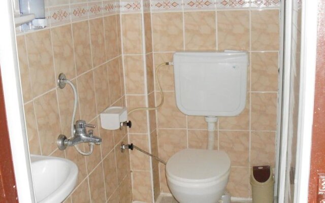 Altin Otel