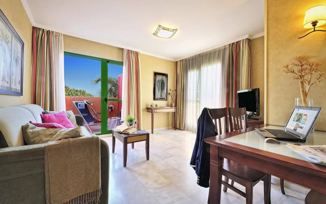 Holiday World RIWO - Teens Hotel