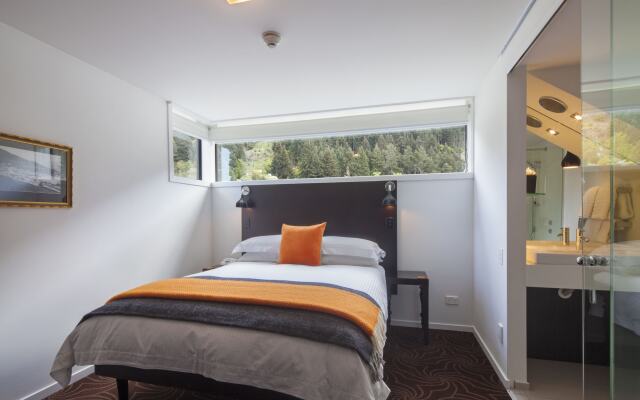 Queenstown Park Boutique Hotel