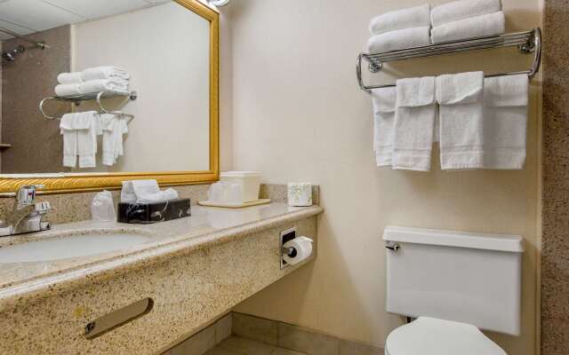 Quality Inn Ledgewood - Dover