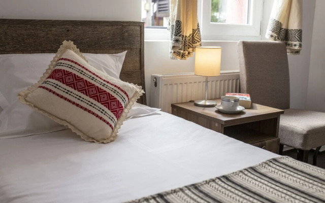 Hotel Floare de Colt Bucovina