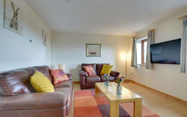 Quaint Holiday Home in Boughton Lees With Garden