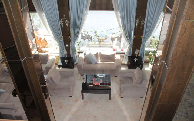 Rest Hotel