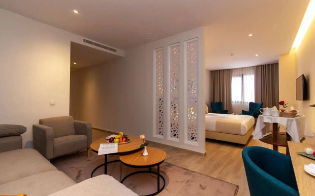 Golden Tulip Opera Alger