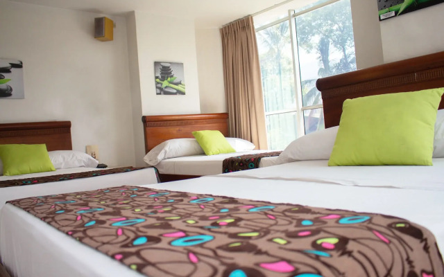 Hotel Alcaravan Medellín