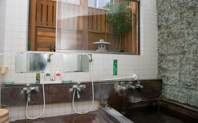 Yugawara Onsen Ryokan Greenso