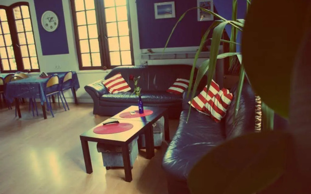 Hostel Universus
