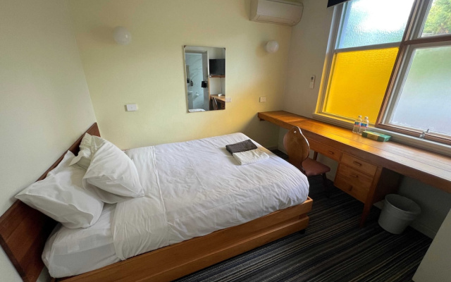 Bunkhouse Motel Cooma